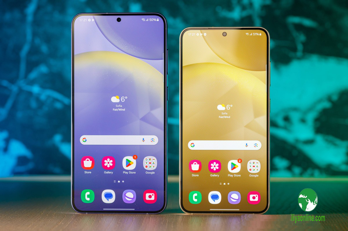 Left Galaxy S24Plus - Right Galaxy S24