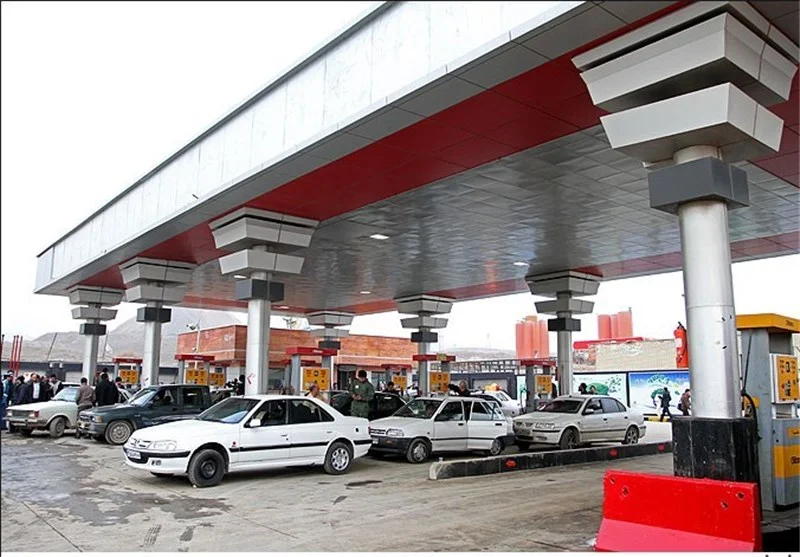 توزیع بنزین معمولی و یورو ۲ در کلان شهرها ممنوع شد