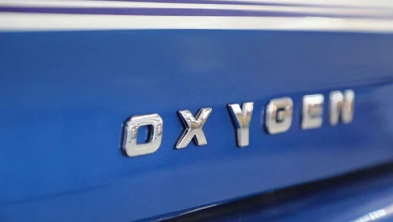 خودروی برقی ایرانی به نام "اکسیژن"  رونمایی شد