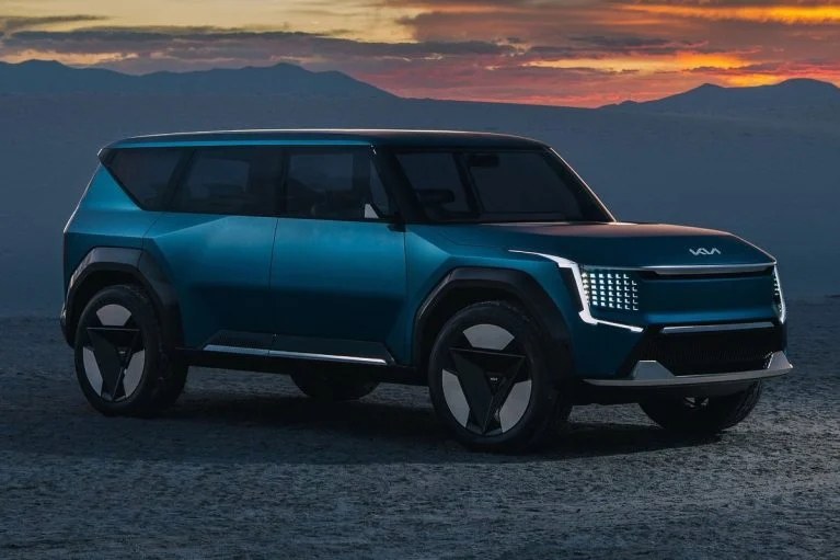 شاسی‌بلند کیا EV9 با قیمت حدود ۵۰ هزار دلار روانه بازار آمریکا می‌شود