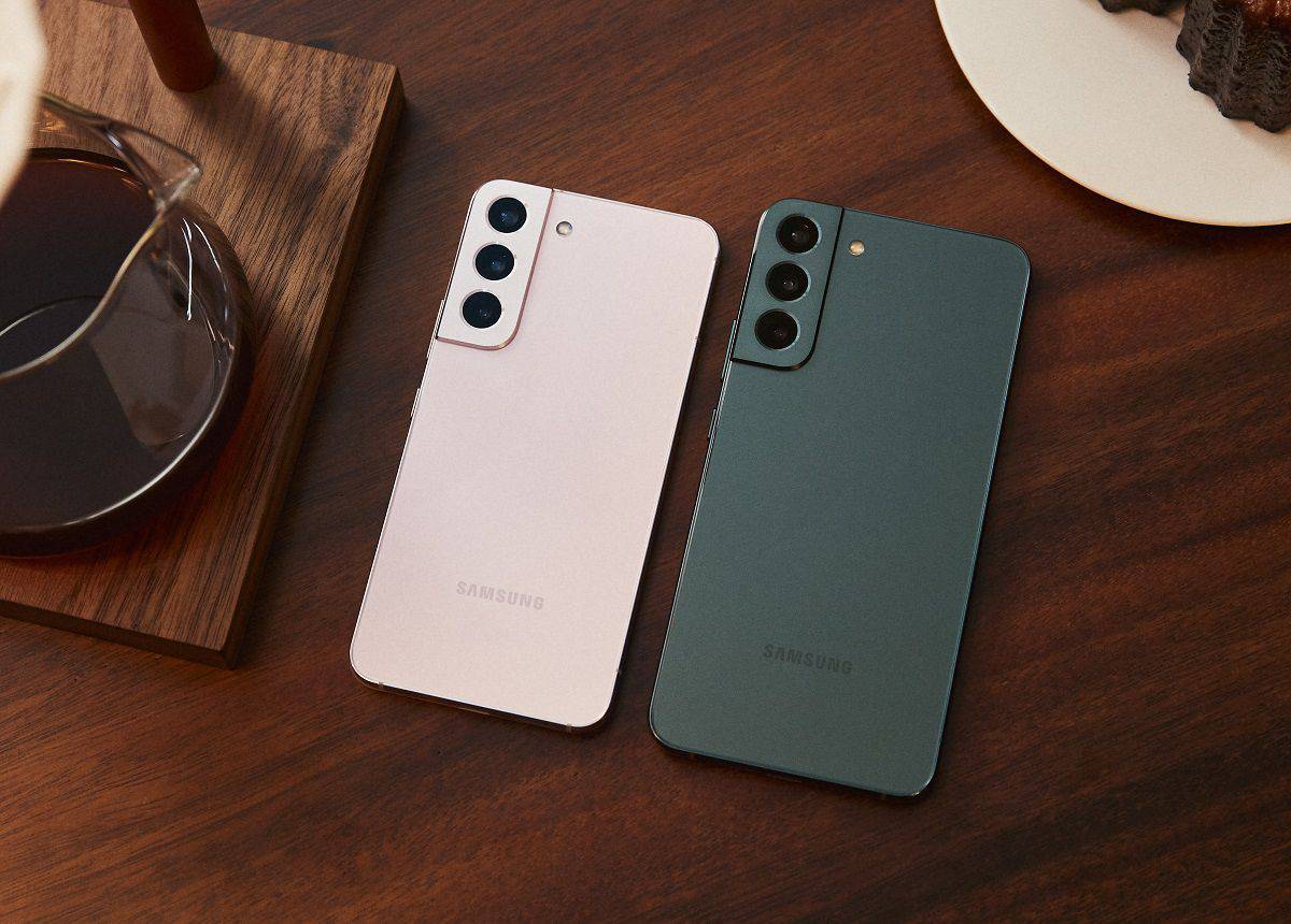 گلکسی S22 و S22 پلاس رونمایی شد